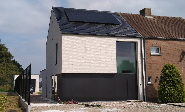 Halfopen nieuwbouwwoning