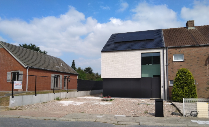 Halfopen nieuwbouwwoning